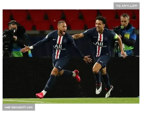 下赛季法甲用球测试完成，球员反馈新球飞行轨迹更利于罚出弧线球